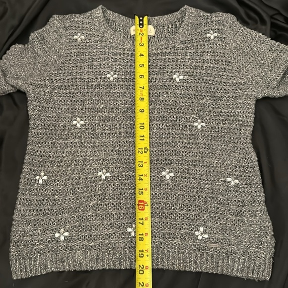 Hollister knit sweater gray with silver metallic thread and crystal gems details - Picture 7 of 9